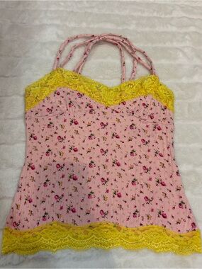 LIZ LISA Pink Floral Lace-Trim Camisole with Yellow Accents